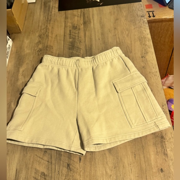 TNA cargo shorts - Picture 1 of 5